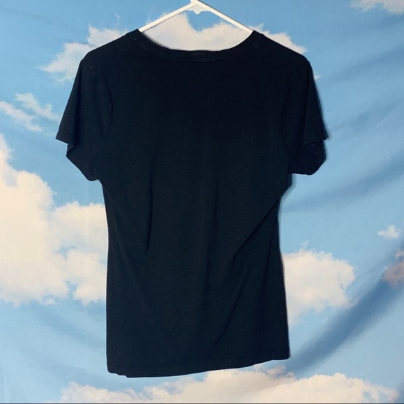 Banana Republic- Black V-neck Tee size Medium - Picture 6 of 9